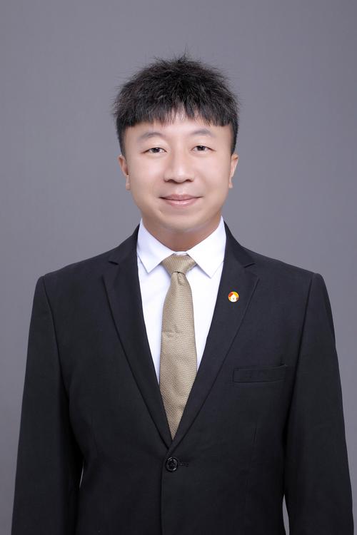 王宇博 房产经纪行业的专业守护者与创新先锋